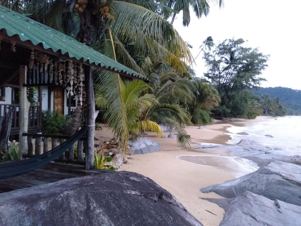 Beach House Kampung Genting Εξωτερικό φωτογραφία
