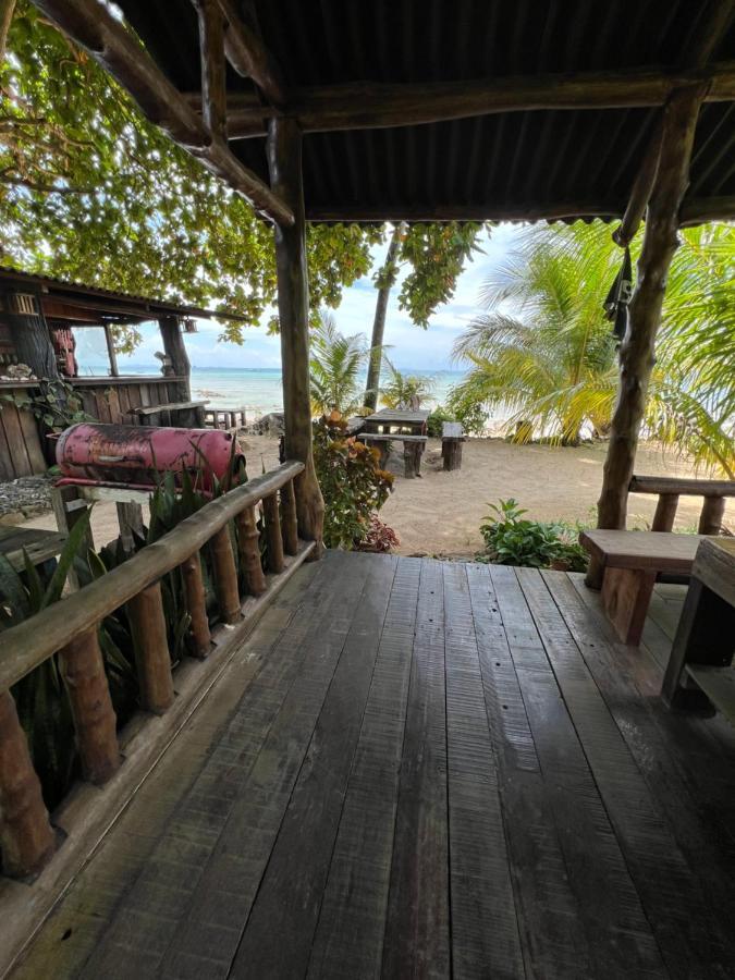 Beach House Kampung Genting Εξωτερικό φωτογραφία