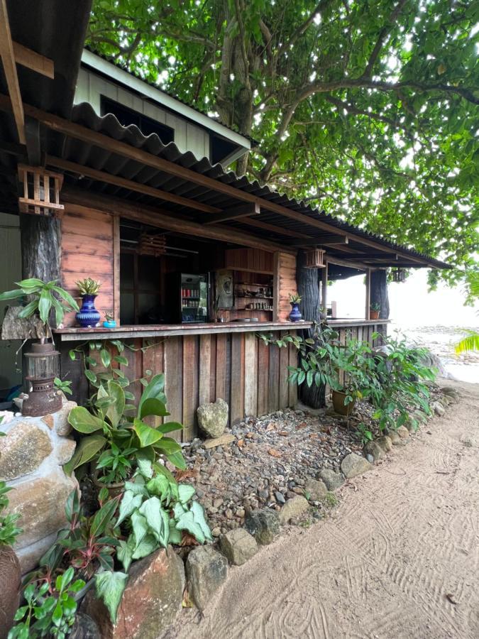 Beach House Kampung Genting Εξωτερικό φωτογραφία