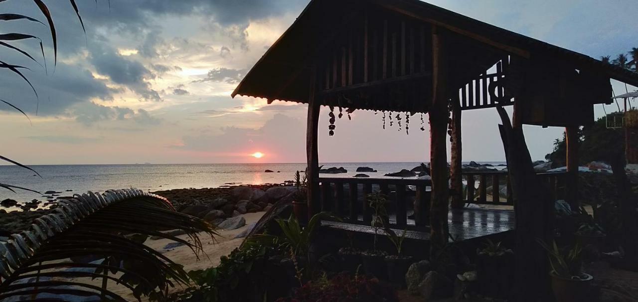 Beach House Kampung Genting Εξωτερικό φωτογραφία